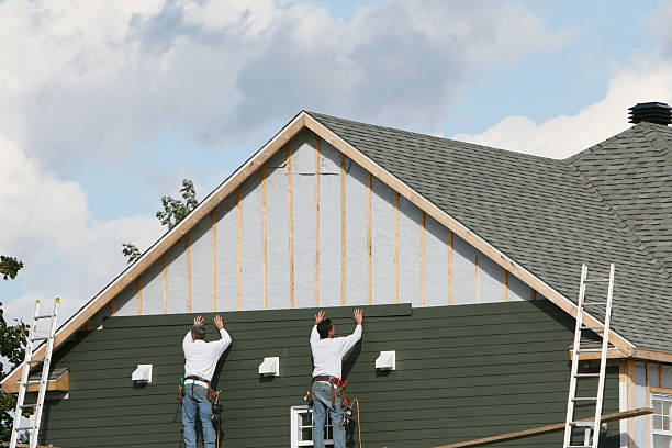 Professional Emergency Siding Repair technician working in Dallas, WV